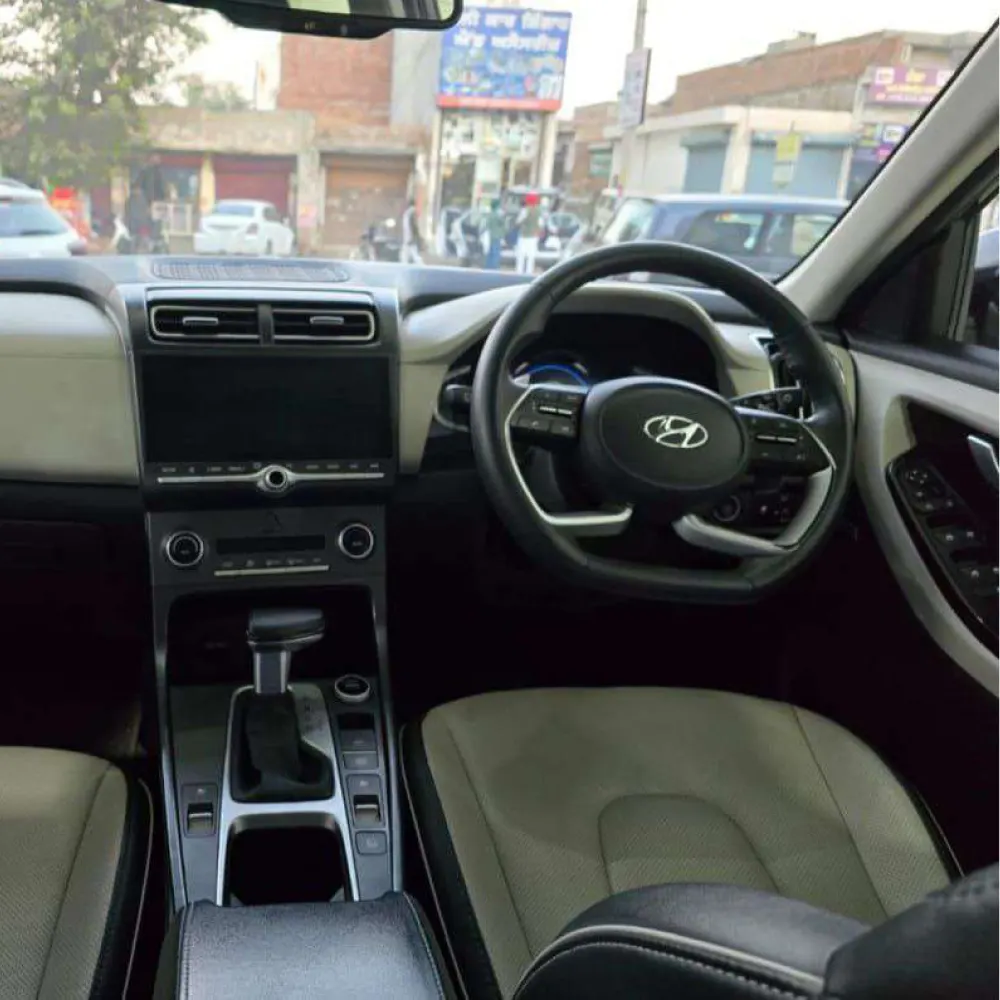 
								Hyundai Creta full									